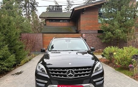 Mercedes-Benz M-Класс, 2013 год, 2 280 000 рублей, 3 фотография