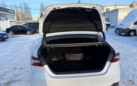 Toyota Camry, 2021 год, 3 450 000 рублей, 9 фотография