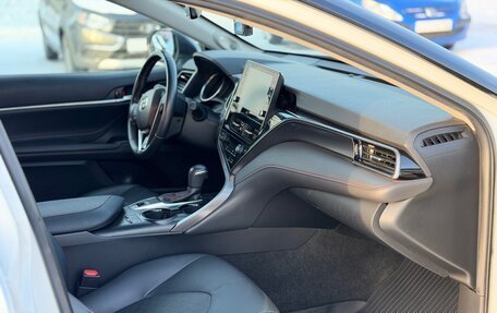 Toyota Camry, 2021 год, 3 450 000 рублей, 15 фотография