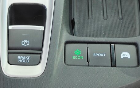 Honda Insight III, 2019 год, 2 150 000 рублей, 28 фотография