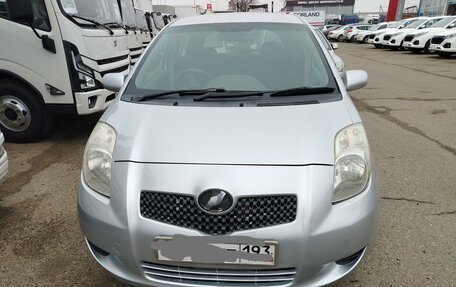 Toyota Vitz, 2005 год, 495 000 рублей, 2 фотография