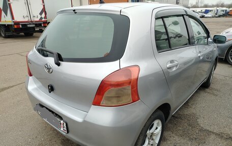 Toyota Vitz, 2005 год, 495 000 рублей, 3 фотография