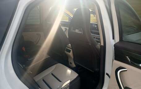 FAW Bestune T77, 2023 год, 1 750 000 рублей, 5 фотография