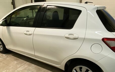 Toyota Vitz, 2018 год, 1 000 000 рублей, 3 фотография