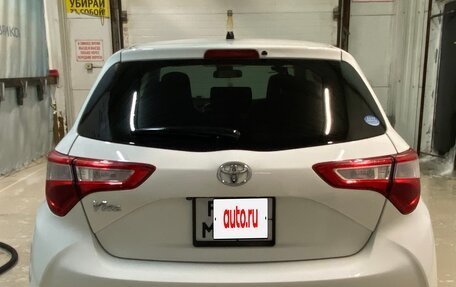 Toyota Vitz, 2018 год, 1 000 000 рублей, 4 фотография