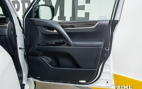 Lexus LX III, 2018 год, 10 499 000 рублей, 34 фотография