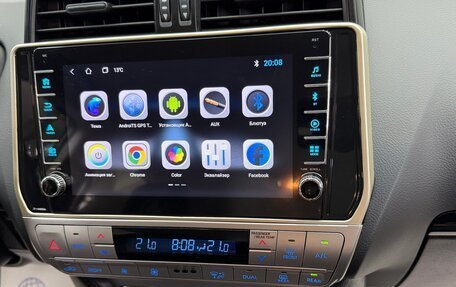 Toyota Land Cruiser Prado 150 рестайлинг 2, 2021 год, 4 800 000 рублей, 31 фотография