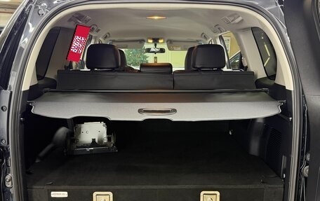 Toyota Land Cruiser Prado 150 рестайлинг 2, 2021 год, 4 800 000 рублей, 25 фотография