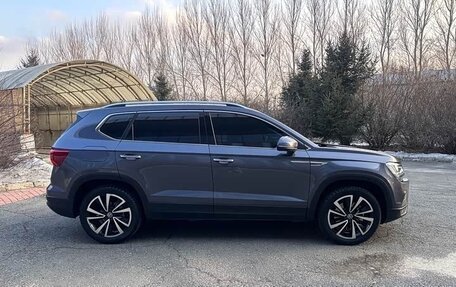 Volkswagen Tharu, 2022 год, 1 850 000 рублей, 4 фотография