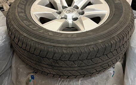 Toyota Land Cruiser Prado 150 рестайлинг 2, 2021 год, 4 800 000 рублей, 38 фотография