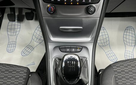 Opel Astra K, 2019 год, 1 120 000 рублей, 24 фотография