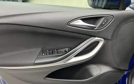 Opel Astra K, 2019 год, 1 120 000 рублей, 30 фотография