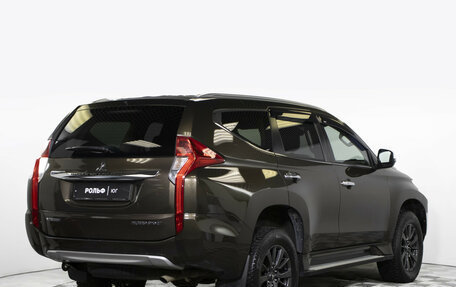 Mitsubishi Pajero Sport III рестайлинг, 2017 год, 2 748 000 рублей, 5 фотография