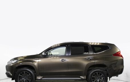 Mitsubishi Pajero Sport III рестайлинг, 2017 год, 2 748 000 рублей, 8 фотография