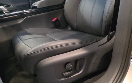 Land Rover Range Rover Evoque II, 2025 год, 6 490 000 рублей, 13 фотография