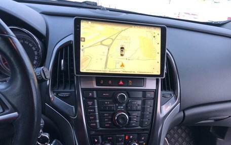 Opel Astra J, 2011 год, 800 000 рублей, 17 фотография