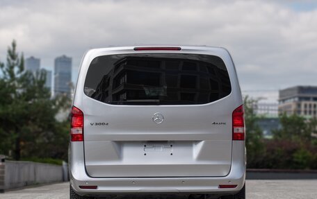 Mercedes-Benz V-Класс, 2021 год, 7 100 000 рублей, 3 фотография