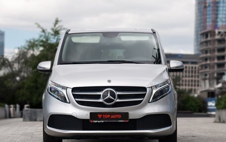Mercedes-Benz V-Класс, 2021 год, 7 100 000 рублей, 2 фотография