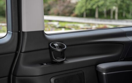 Mercedes-Benz V-Класс, 2021 год, 7 100 000 рублей, 26 фотография