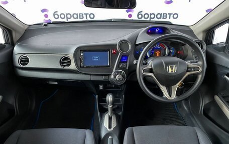 Honda Insight II рестайлинг, 2010 год, 750 000 рублей, 7 фотография