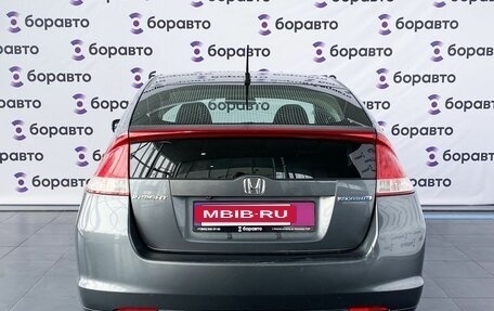 Honda Insight II рестайлинг, 2010 год, 750 000 рублей, 18 фотография