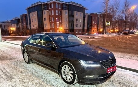 Skoda Superb III рестайлинг, 2019 год, 2 280 000 рублей, 1 фотография