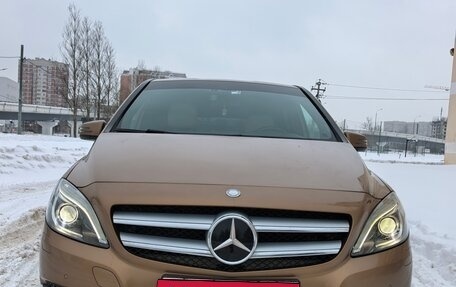 Mercedes-Benz B-Класс, 2013 год, 1 350 000 рублей, 1 фотография