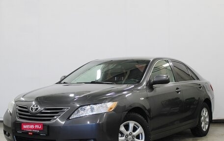 Toyota Camry, 2008 год, 970 000 рублей, 1 фотография