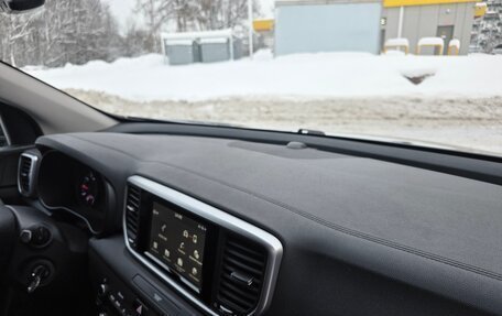 KIA Sportage IV рестайлинг, 2018 год, 1 980 000 рублей, 15 фотография