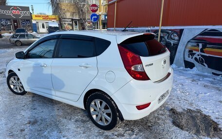 Hyundai Solaris II рестайлинг, 2013 год, 850 000 рублей, 7 фотография