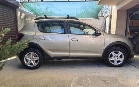 Renault Sandero II рестайлинг, 2016 год, 1 100 000 рублей, 12 фотография