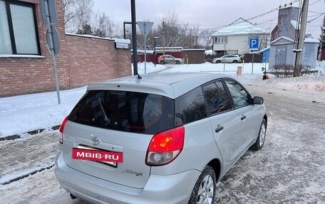 Toyota Matrix, 2003 год, 395 000 рублей, 8 фотография