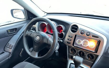 Toyota Matrix, 2003 год, 395 000 рублей, 11 фотография