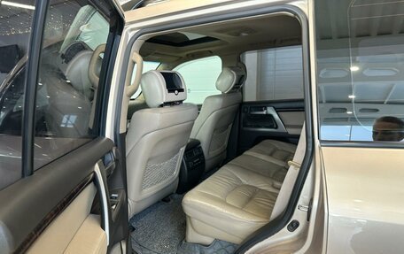 Toyota Land Cruiser 200, 2010 год, 3 999 900 рублей, 19 фотография