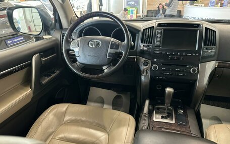 Toyota Land Cruiser 200, 2010 год, 3 999 900 рублей, 14 фотография