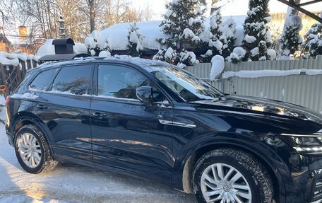 Volkswagen Touareg III, 2019 год, 5 250 000 рублей, 3 фотография