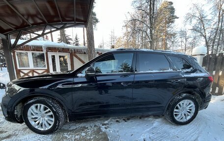 Volkswagen Touareg III, 2019 год, 5 250 000 рублей, 6 фотография