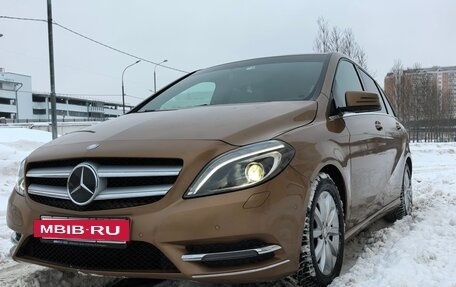 Mercedes-Benz B-Класс, 2013 год, 1 350 000 рублей, 3 фотография