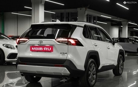 Toyota RAV4, 2025 год, 4 250 000 рублей, 5 фотография