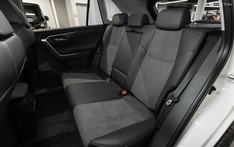 Toyota RAV4, 2025 год, 4 250 000 рублей, 13 фотография