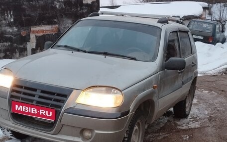 Chevrolet Niva I рестайлинг, 2008 год, 230 000 рублей, 2 фотография