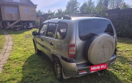 Chevrolet Niva I рестайлинг, 2008 год, 230 000 рублей, 17 фотография
