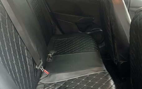 Hyundai Solaris II рестайлинг, 2019 год, 1 050 000 рублей, 19 фотография