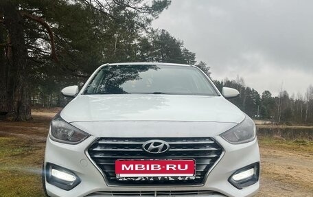 Hyundai Solaris II рестайлинг, 2019 год, 1 050 000 рублей, 17 фотография