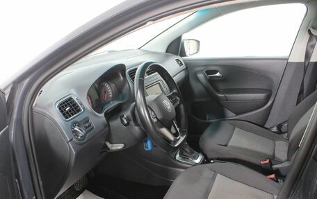 Volkswagen Polo VI (EU Market), 2012 год, 630 000 рублей, 15 фотография