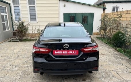 Toyota Camry, 2019 год, 2 750 000 рублей, 15 фотография