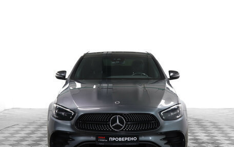 Mercedes-Benz E-Класс, 2021 год, 4 990 000 рублей, 2 фотография