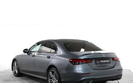 Mercedes-Benz E-Класс, 2021 год, 4 990 000 рублей, 7 фотография