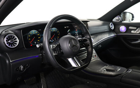 Mercedes-Benz E-Класс, 2021 год, 4 990 000 рублей, 13 фотография