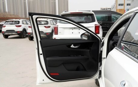 KIA K3, 2025 год, 2 165 000 рублей, 14 фотография